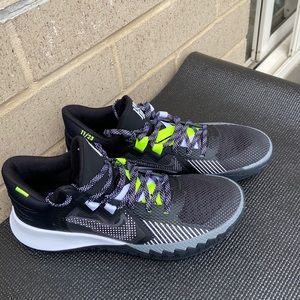 KYRIE FLYTRAP V UNISEX